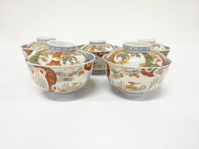Ko-Imari, underglaze blue and white overglaze enamels, 5 bowls